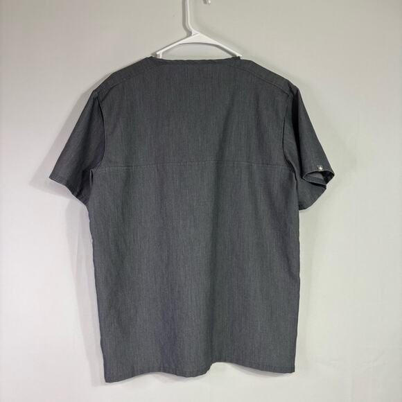 Figs Gray V-Neck Technical Collection Medical Scrubs Shirt Size Medium NN0772 - Picture 2 of 8